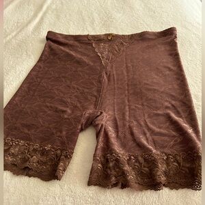 VINTAGE DELTA BURKE SLIMMING INTIMATES-BROWN-9/2X